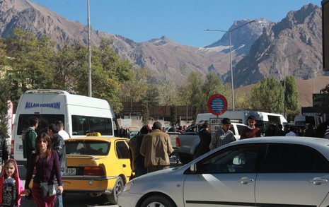 minibus-hakkari-1.jpg minibus-hakkari-1.jpg