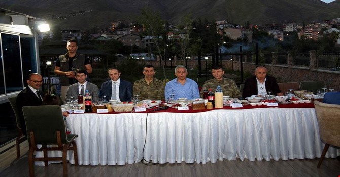 muhtar-2-002.jpg muhtar-2-002.jpg