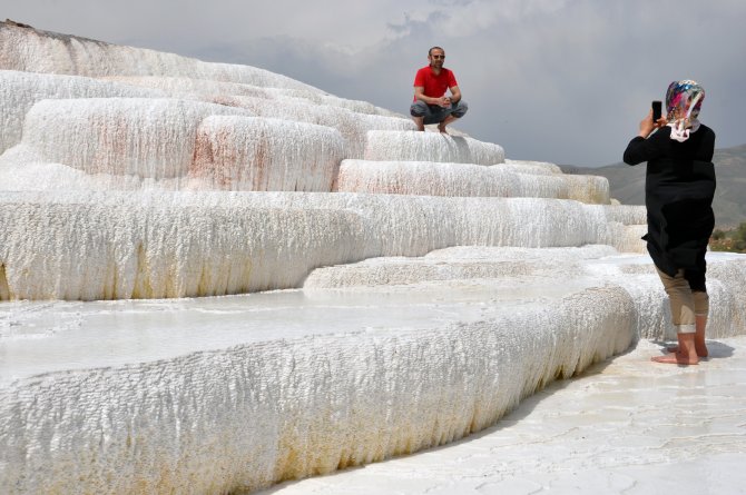 pamukkale-degil-baskale...3.jpg