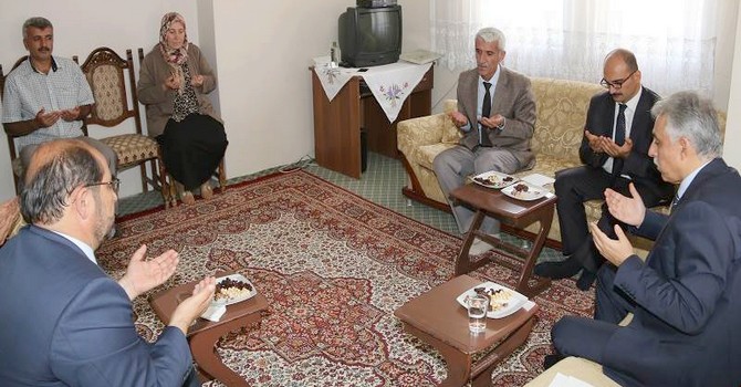 sehit-aileleri-m-002.jpg sehit-aileleri-m-002.jpg