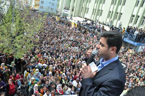 selahattin-demirtas.jpg