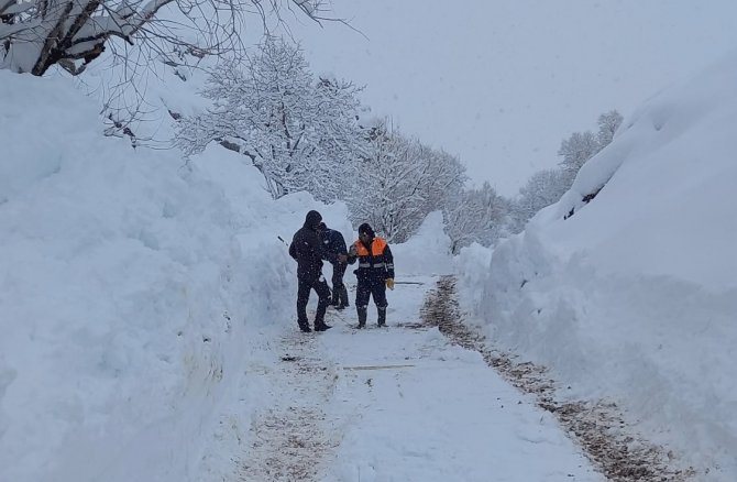 su-kaynaklari-uzerine-cig-dustu.jpg