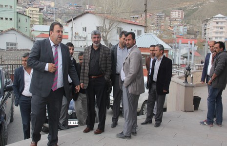 tahirhan-tas-hakkari-toplanti-3.20130411151017.jpg