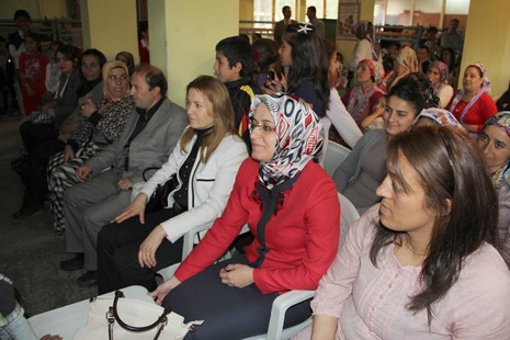 toplum-merkezi-2.jpg toplum-merkezi-2.jpg