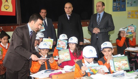 universite-rektoru-ebubekir-ceylan-1.jpg universite-rektoru-ebubekir-ceylan-1.jpg