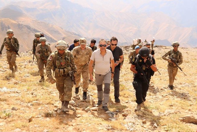 vali-toprak-us-bolge-2.jpg