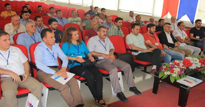 van-isgem-hakkari-seminer-1.jpg