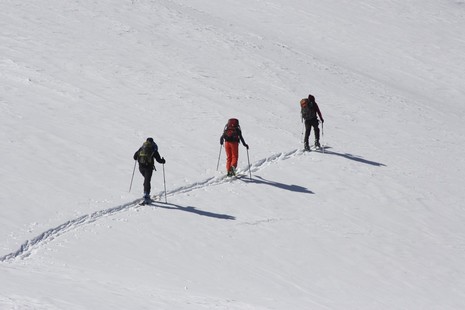 zirve-dagcilik-hakkari-1.jpg